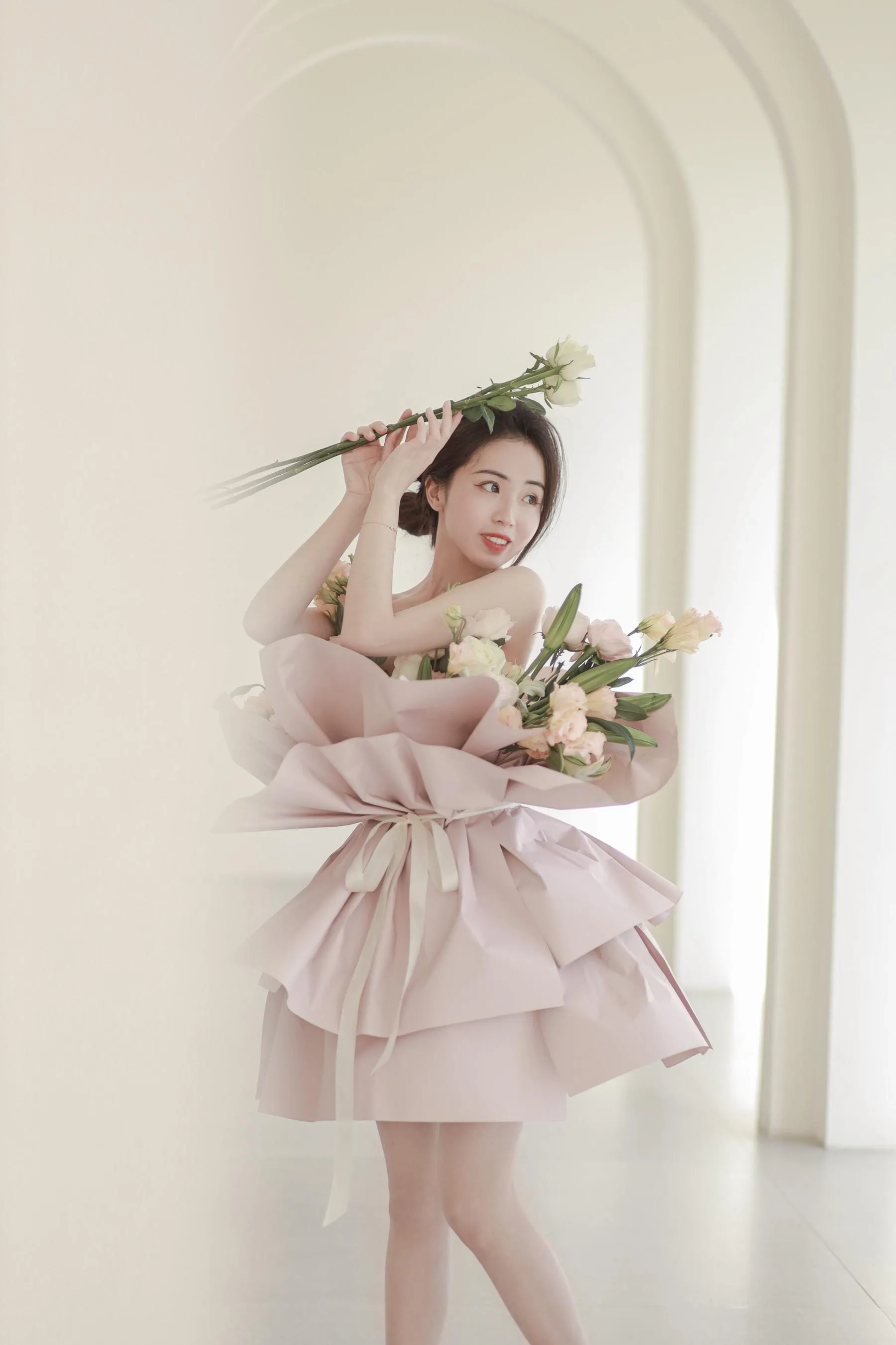 [艺图语] 2022.07.02 花与少女 小朱 [36P]插图5